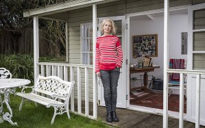 reneknightbooksitting_