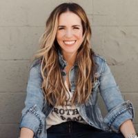 RACHEL HOLLIS