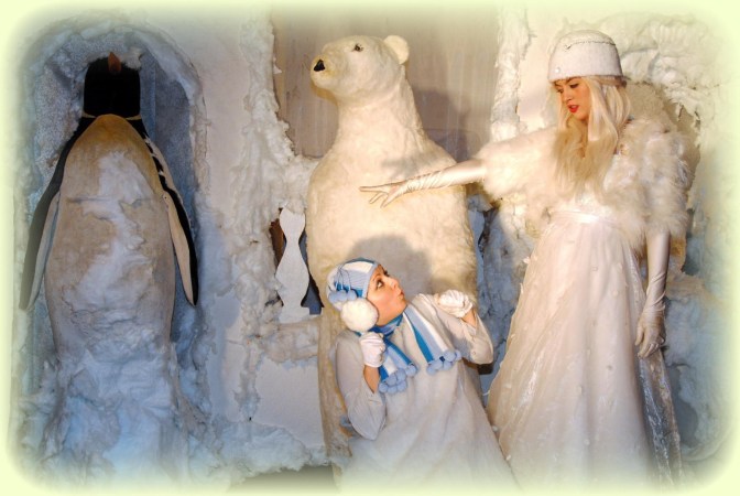 Η ΒΑΣΙΛΙΣΣΑ ΤΟΥ ΧΙΟΝΙΟΥ 2