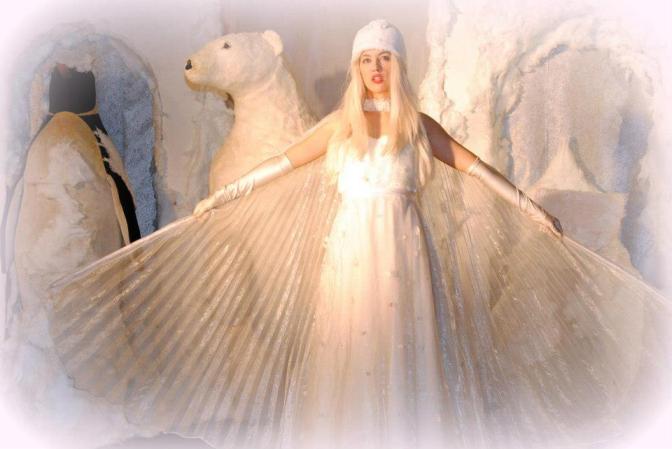 Η ΒΑΣΙΛΙΣΣΑ ΤΟΥ ΧΙΟΝΙΟΥ 3