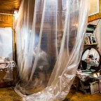 Στο Ατελιέ | Ομαδική έκθεση σύγχρονων εικαστικών