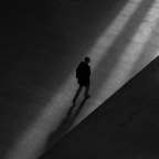 Λεωνίδας Ρήγας |  Άνθρωπος πρόδωσε άνθρωπο!