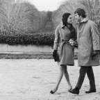 Παρασκευή Κοψιδά-Βρεττού | Αγάπη είναι…