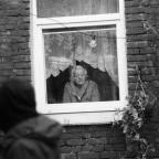 Λίνα Βαταντζή | Μικροί συλλογισμοί σε ακολουθία