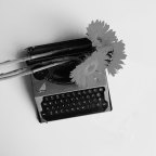 1ος Πανελλήνιος Ποιητικός Διαγωνισμός από τις εκδόσεις Hλιαχτίδα