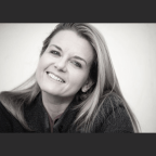 Η Federica Saini Fasanotti στο Σαλόνι του BookSitting