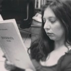 Η Ασημίνα Ξηρογιάννη στο Σαλόνι του BookSitting