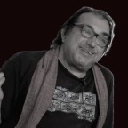 Ο Νίκος Πρατσίνης στο Σαλόνι του BookSitting